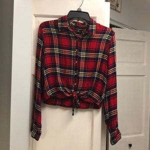 Style Envy Red Plaid Flannel Crop Top Medium M